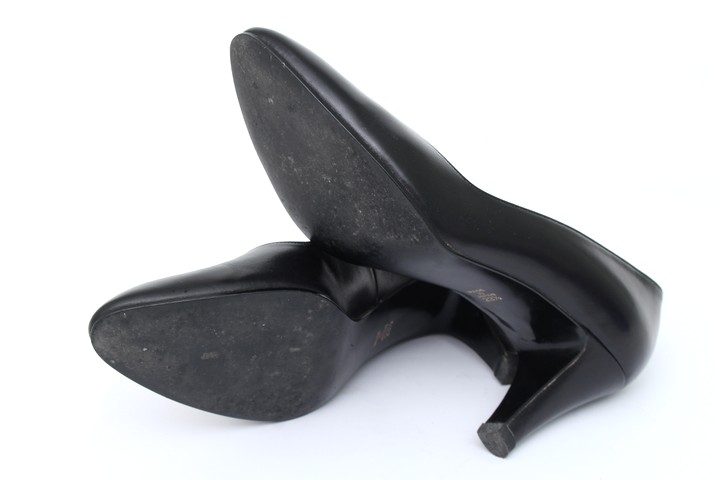 ダイアナ プレーンパンプス アーモンドトゥ フォーマル シューズ 日本製 靴 黒 レディース 23.5cmサイズ ブラック DIANA 【中古】