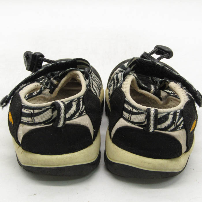 キーン サンダル ニューポート H2 アウトドア ブランド 靴