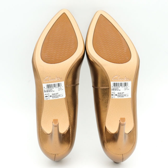 Clarks hotsell gold flats