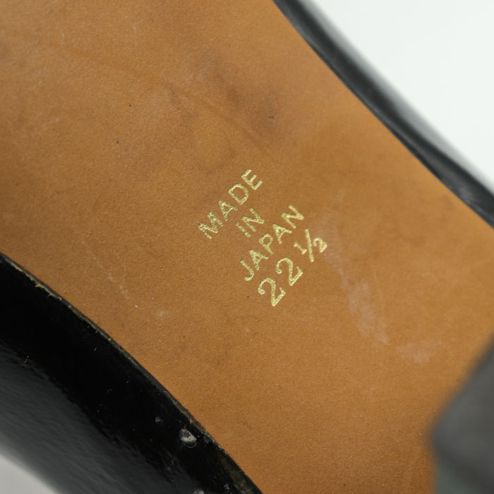 アプレ パンプス ラウンドトゥ チャンキーヒール 日本製 シューズ ブランド 靴 黒 レディース 22.5cmサイズ ブラック apres cavacava