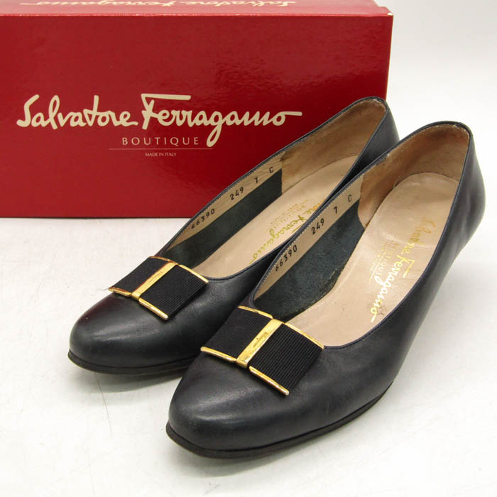 Salvatore Ferragamo｜サルヴァトーレフェラガモ アウトレット