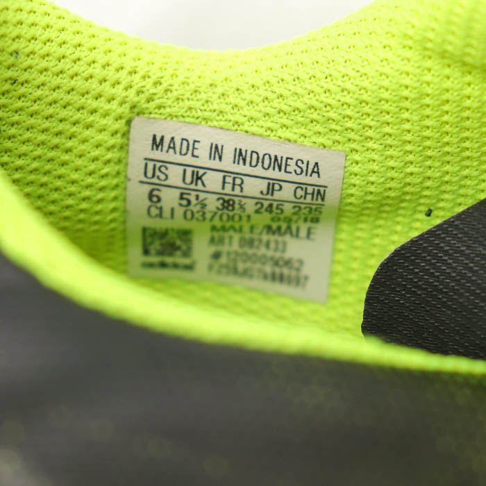 adidas フットサルシューズ 蛍光イエロー 28.5センチ adidas zx700 ソーラーイエロー 蛍光 ネオン｜Yahoo!フリマ（旧