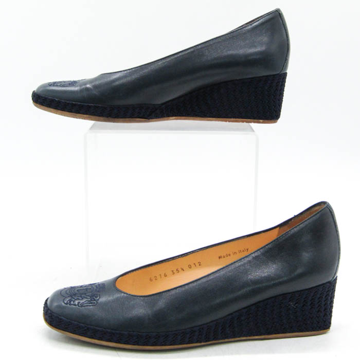 新品　a.testoni ネイビーのパンプス 新品a.testoni ネイビーのパンプス