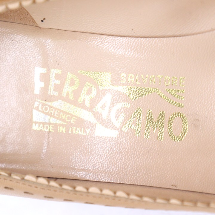 未使用✨サルヴァトーレフェラガモ パンプス バックル スエード ベージュ 6.5 楽天市場】【バッグ】Salvatore Ferragamo サルヴァトーレ