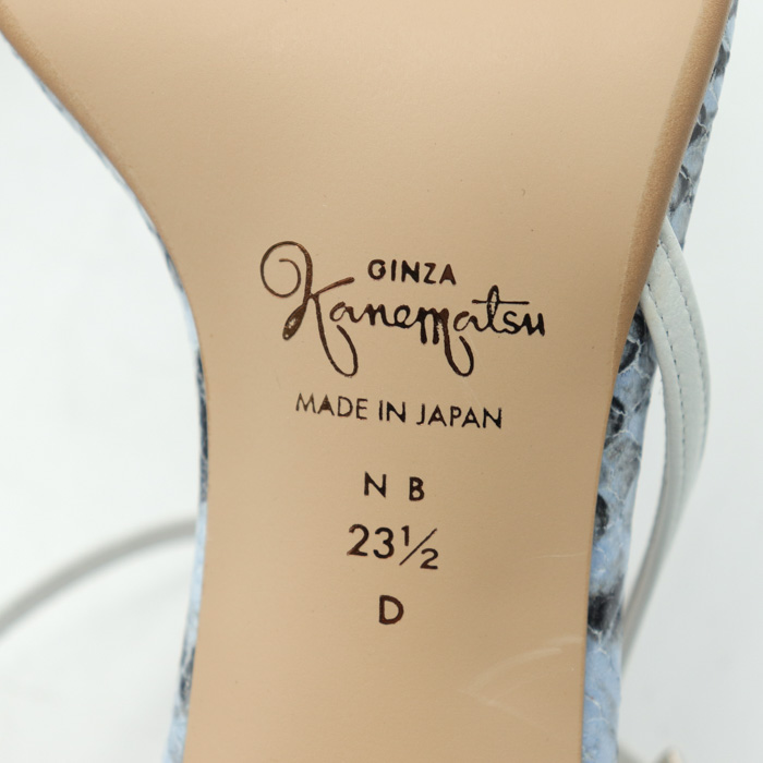 銀座かねまつ サンダル 未使用 パイソン型押し アンクルストラップ ミドルヒール 日本製 靴 レディース 23.5cmDサイズ ブルー Kanematsu