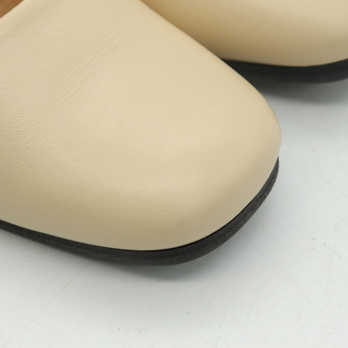 ヨースケ パンプス 本革レザー スクエアトゥ チャンキーヒール 日本製 シューズ 靴 レディース 23.5cmサイズ ベージュ YOSUKE  JAPAN 【中古】 YOSUKE JAPAN USED/古着（パンプス）｜YOSUKE JAPANのUSED/古着通販サイト -  SMASELL（スマセル）