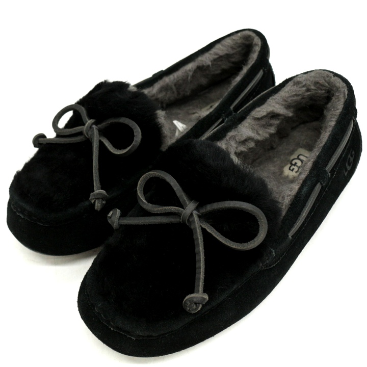 UGG モカシン ブラック 24 【公式通販】