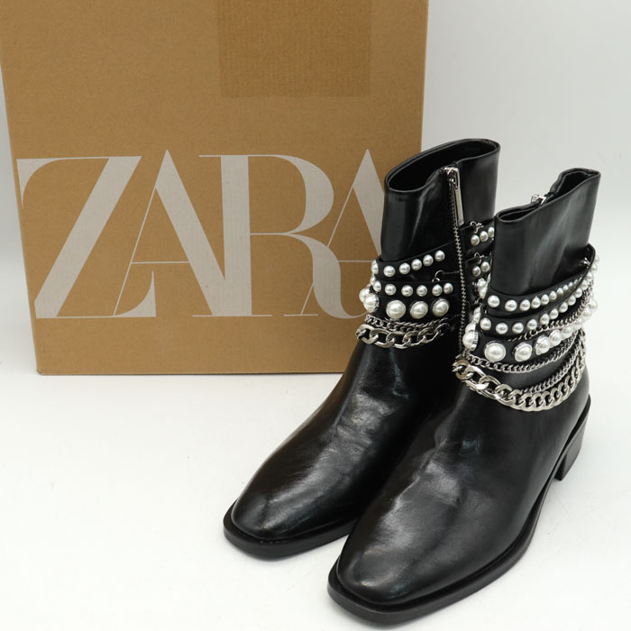 ZARA ショートブーツ