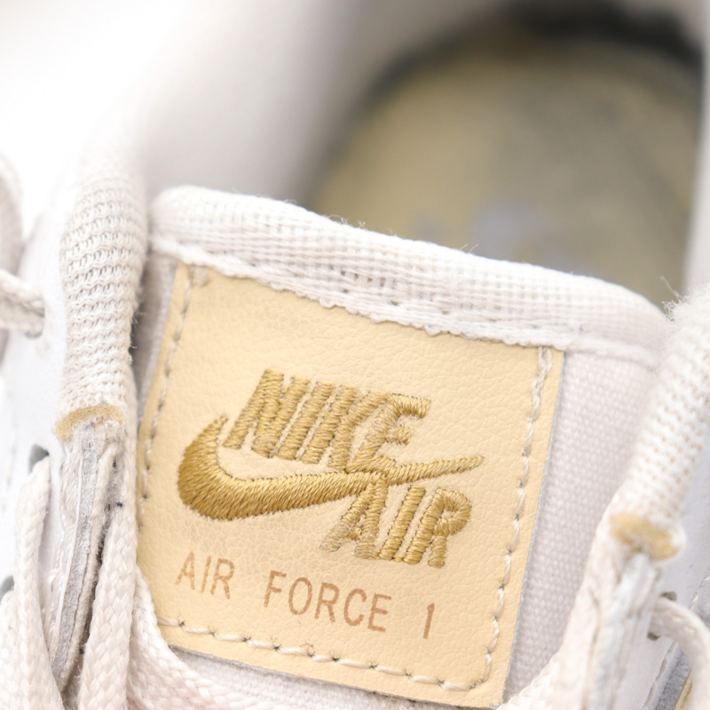 ナイキ スニーカー AIR FORCE1 07 ESS エアフォースワン CZ0270-150