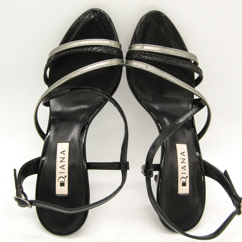 【新品】＋diana サンダル 黒 23.5 楽天市場】DIANA ダイアナ サンダル 24春夏 ブラック 黒 23 1/2