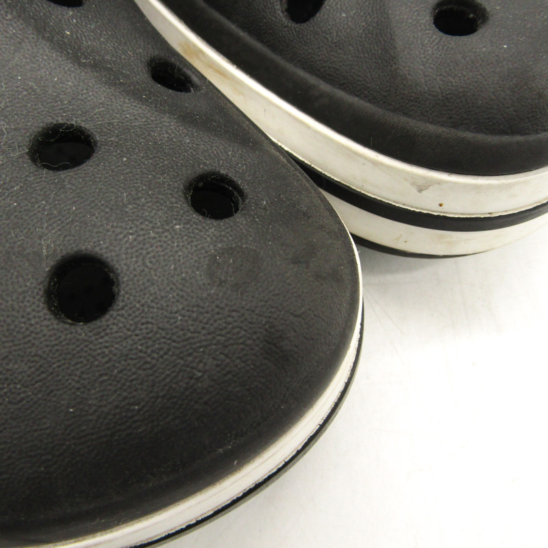 crocs クロックス レインブーツ M7 W9 はみ出す 黒