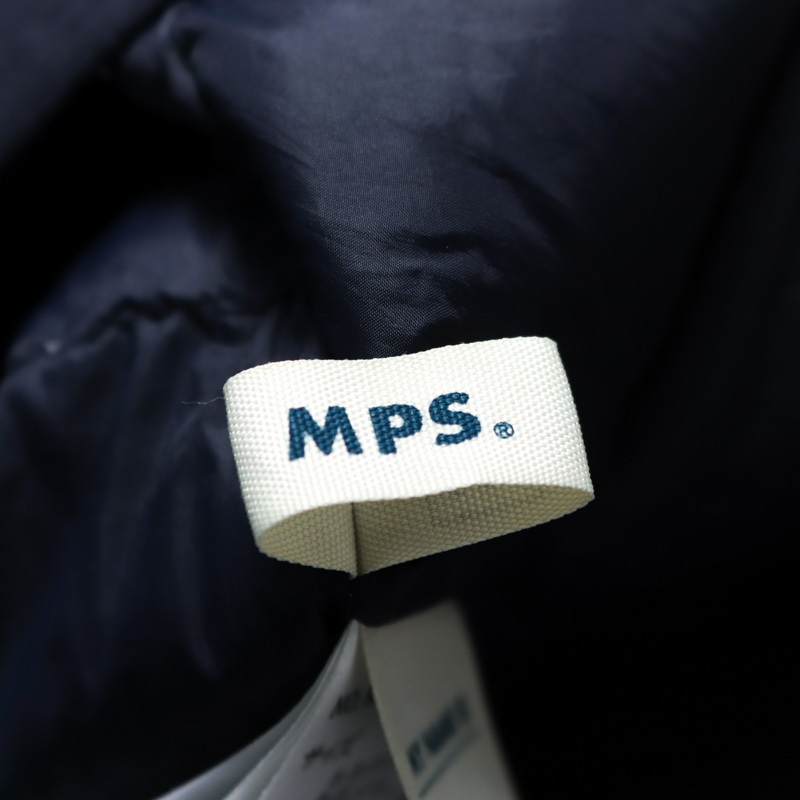 子供MPSダウンジャンパー　130cm