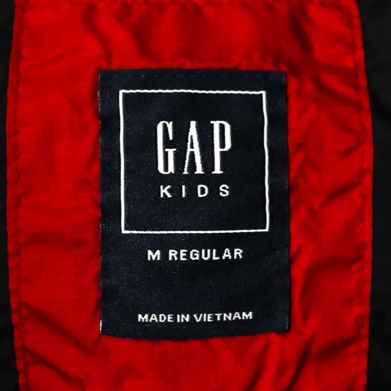 ギャップ ダウンベスト 中綿入り アウター キッズ 女の子用 130サイズ レッド GAP 【中古】｜GAP｜店舗買取｜ママ＆ベビー＞その他ベビーウェア｜USEDのアパレル通販サイト  - SMASELL（スマセル）