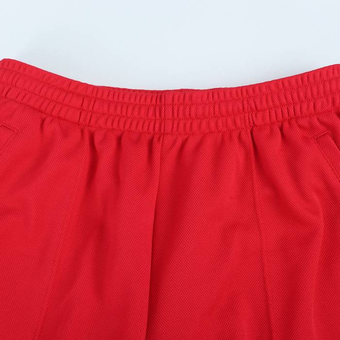 デサント ショートパンツ ボトムス ハーフパンツ ジャージ スポーツウエア メンズ Mサイズ レッド DESCENTE 【中古】｜DESCENTE ｜店舗買取｜パンツ＞その他パンツ｜USEDのアパレル通販サイト - SMASELL（スマセル）