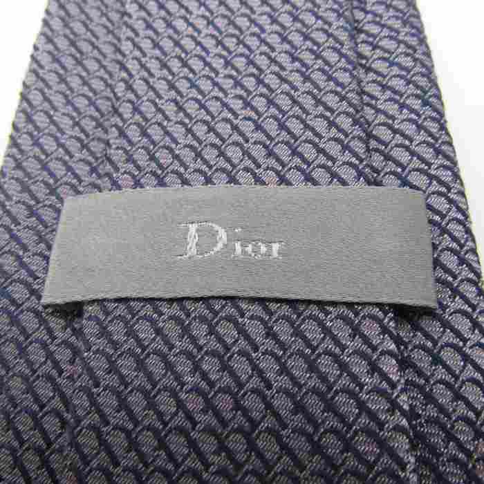 ディオール・オム ブランド ネクタイ ロゴ 総柄 シルク PO メンズ グレー DIOR HOMME 【中古】｜DIOR HOMME ｜店舗買取｜フォーマルスーツ/小物＞ネクタイ｜USEDのアパレル通販サイト - SMASELL（スマセル）