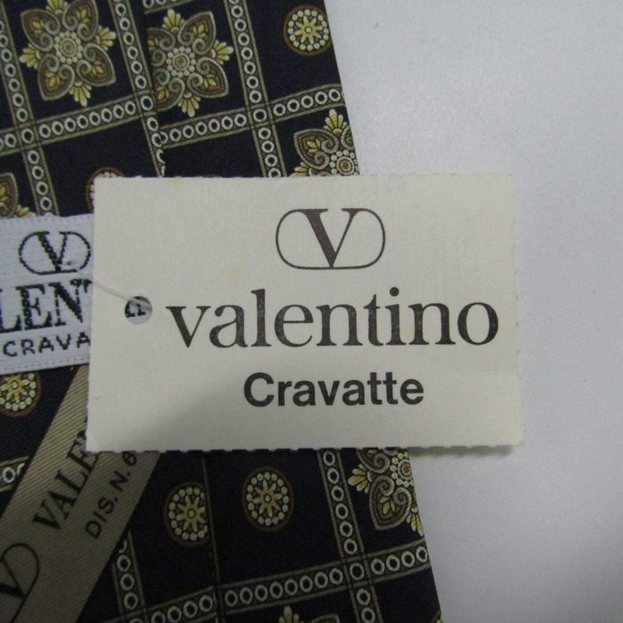 ヴァレンチノ ブランド ネクタイ 小紋柄 花柄 シルク イタリア製 未使用タグ付 PO メンズ ネイビー Valentino  【中古】｜Valentino｜店舗買取｜フォーマルスーツ/小物＞ネクタイ｜USEDのアパレル通販サイト - SMASELL（スマセル）