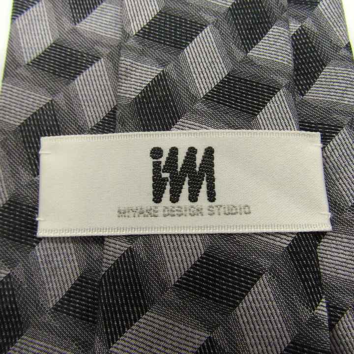 新品 タグ付き イッセイミヤケ renoma ジムトンプソン 等 チェック柄 ストライプ柄 等 ネクタイ 90点セット まとめ売り まとめて 大量 イッセイミヤケ ブランド ネクタイ シルク ストライプ柄 PO メンズ