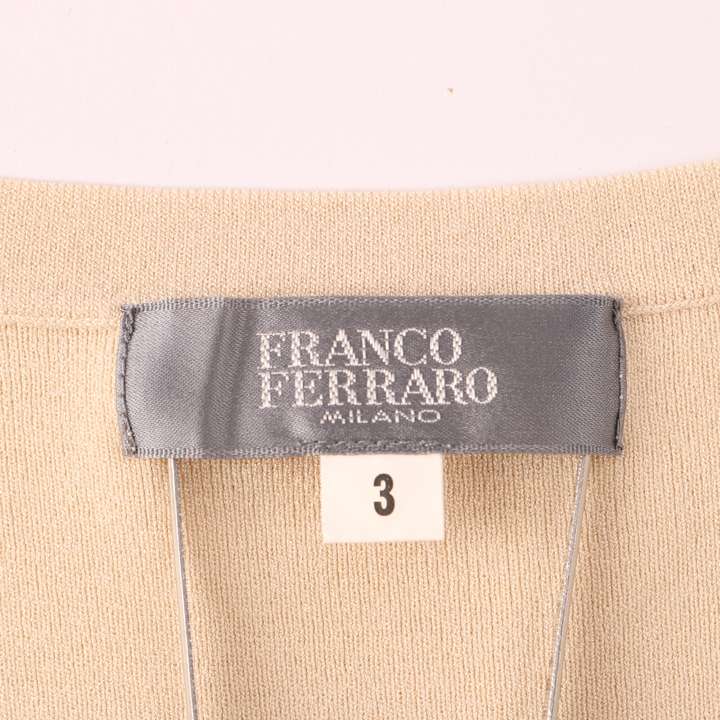 フランコフェラーロ 半袖Tシャツ ブラウス 花柄 刺繍 ラウンドネック
