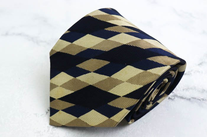 LOUISVUITTONスリッポン ネイビー チェック柄 中古品 彫り込ん