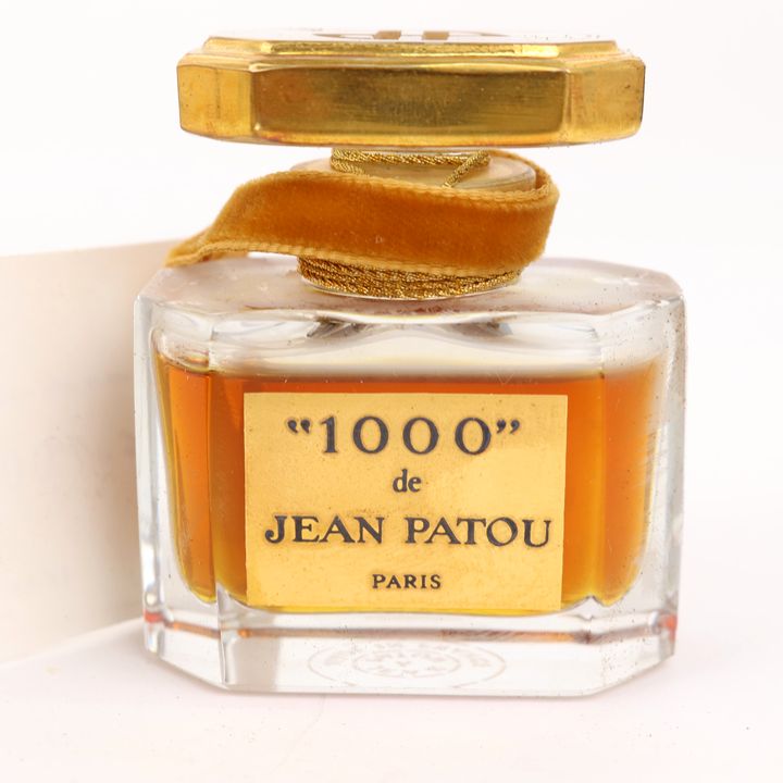 ジャンパトゥ 1000ミル　シリアルナンバー15ml香水　レア新品未使用品