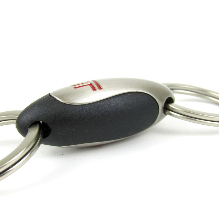 TUMI トゥミ カラビナ チャーム キーホルダー 新品 tumi トゥミ カラビナ チャーム キーホルダー