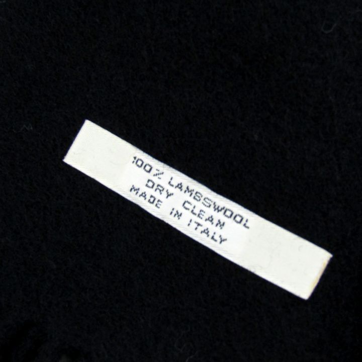 Christian Dior ウールマフラー 黒白ロゴ Christian Dior ウールマフラー 黒白ロゴ