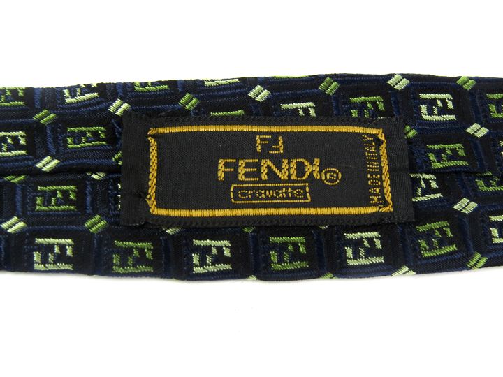 フェンディ ネクタイ ロゴグラム柄 ズッカ柄 高級 シルク イタリア製 メンズ ブラック FENDI 【中古】