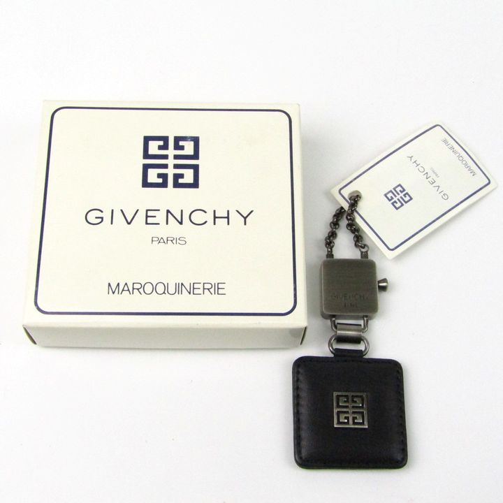 ジバンシィ キーホルダー 未使用 4Gロゴ チャーム ブランド ジバンシィ キーホルダー 未使用 4Gロゴ チャーム ブランド