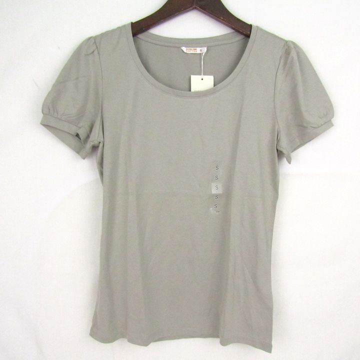 ユニクロ 半袖Tシャツ レーススカート パンツ 6点セット 未使用 トップス ボトムス まとめて レディース Sサイズ UNIQLO ユニクロ 半袖Tシャツ レーススカート パンツ 6点セット 未使用