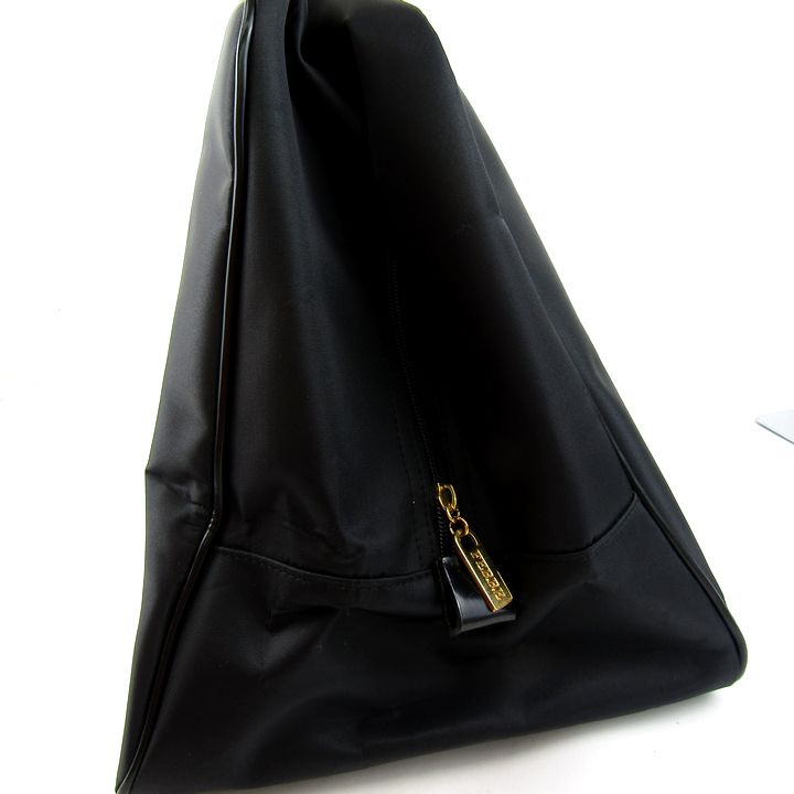 【新品未使用】❣️GIANFRANCO FERRE‼️黒ナイロン製ボストンバッグ❣️ ジャンフランコフェレ ボストンバッグ ナイロン/レザー ブランド