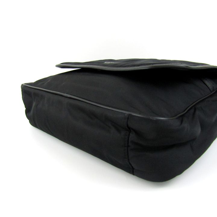 エンポリオ・アルマーニ ショルダーバッグ メッセンジャーバッグ 鞄