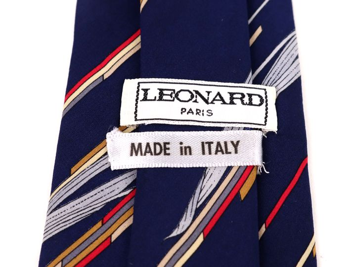 レオナール ネクタイ 総柄 植物柄 高級 シルク イタリア製 メンズ ネイビー LEONARD 【中古】 LEONARD USED/古着（ネクタイ）｜ LEONARDのUSED/古着通販サイト SMASELL（スマセル）