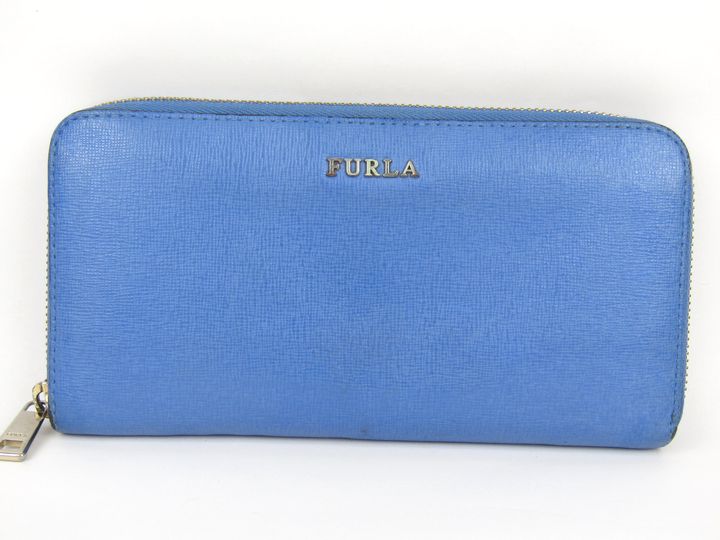 フルラ 長財布 ラウンドファスナー レザー ロングウォレット シンプル 小銭入れあり ブランド レディース ブルー Furla 【中古】