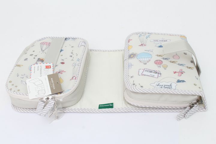 アフタヌーンティ メイクポーチ 未使用 トラベルポーチ ブランド 小物 レディース ベージュ afternoon tea 【中古】 afternoon  tea USED/古着（ポーチ）｜afternoon teaのUSED/古着通販サイト SMASELL（スマセル）