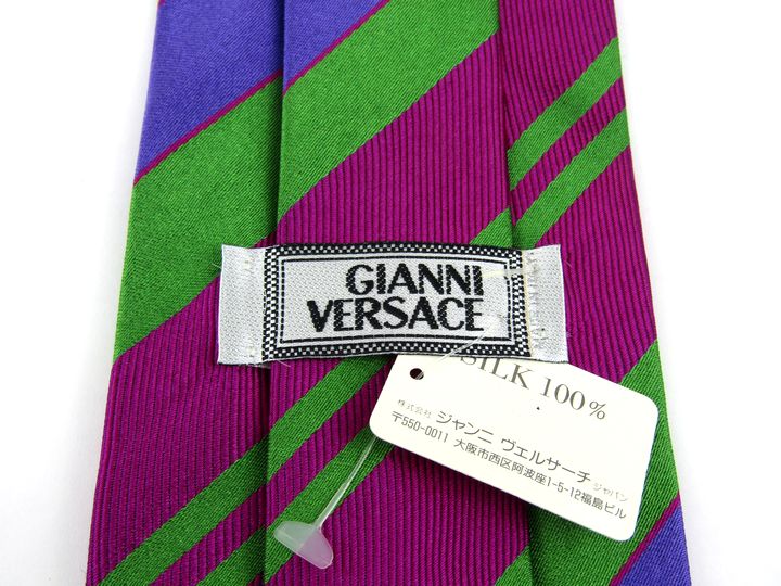 ジャンニ・ヴェルサーチ ブランドネクタイ ストライプ柄 メドゥーサロゴ イタリア製 未使用品 メンズ ピンク Gianni Versace