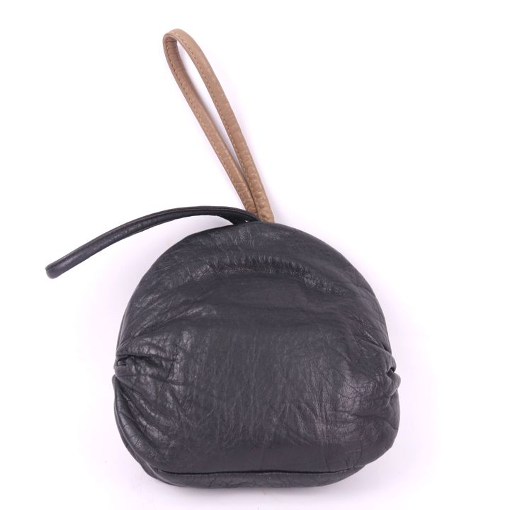 キタムラ ミニバッグ レザー がま口ポーチ 内チェック ハンドバッグ ブランド 鞄 カバン 黒 レディース ブラック Kitamura