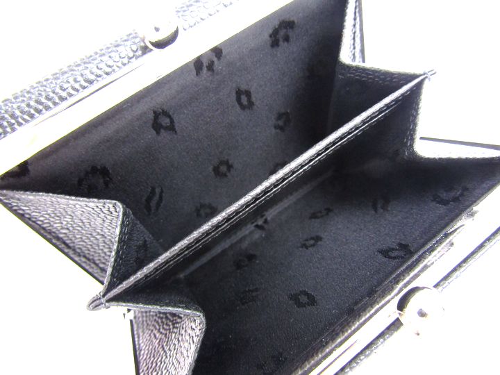 【新品未使用!】ユリエニタニ 三つ折り財布 レディース財布