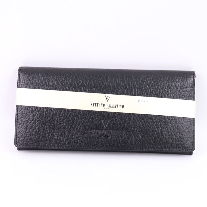 【現在セール中♡】VALENTINO カードケース 財布 黒8cm✗105cm✗2cm