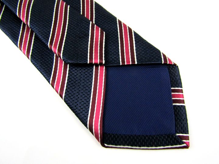 HILTON 新品未使用品 ビジネススーツ　ダークネイビー ストライプ ネイビーストライプスーツ 新宿東口店 M.K | オーダースーツの