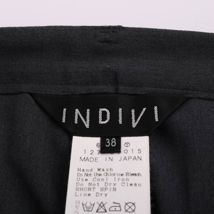 INDIVI（インディヴィ）黒　パンツ　サイズ40（Lサイズ） INDIVI - INDIVI（インディヴィ）黒 パンツ サイズ40（Lサイズ