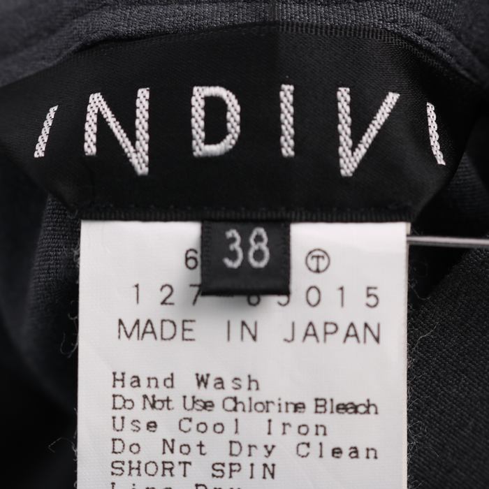 INDIVI（インディヴィ）黒　パンツ　サイズ40（Lサイズ） INDIVI - INDIVI（インディヴィ）黒 パンツ サイズ40（Lサイズ
