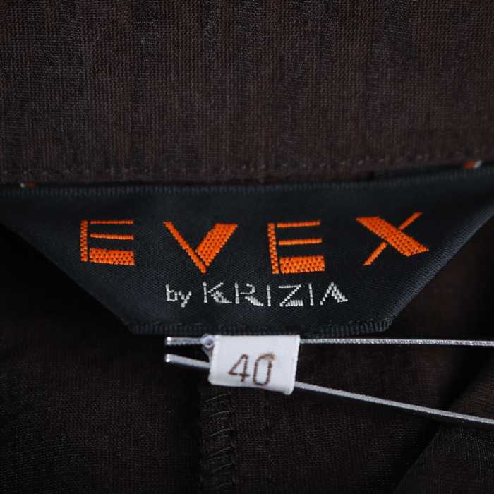 エヴェックス バイ クリツィア 長袖シャツ トップス レディース 40サイズ ブラウン系 EVEX by KRIZIA 【中古】｜EVEX by  KRIZIA｜店舗買取｜トップス＞Tシャツ/カットソー｜USEDのアパレル通販サイト - SMASELL（スマセル）