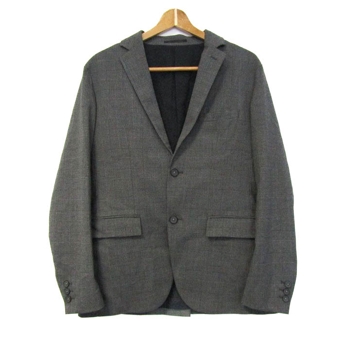 【関税込み】Carven ブラック テーラードジャケット Carvenのブラック テーラードジャケットがセール中