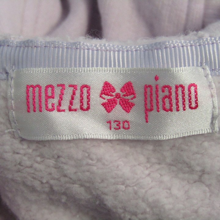 メゾピアノ　130　裏起毛　ピンク　パーカー　スイーツ　ハート　レース　フリル