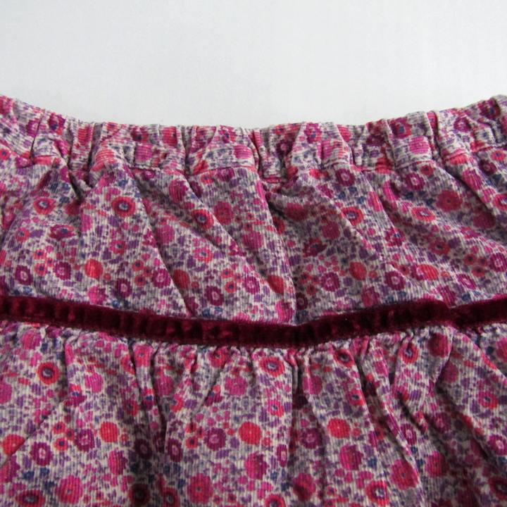 【現行品　美品】ファミリア　150 プリーツスカート　女の子　familiar 現行品 美品】ファミリア 150 プリーツスカート 女の子 familiar