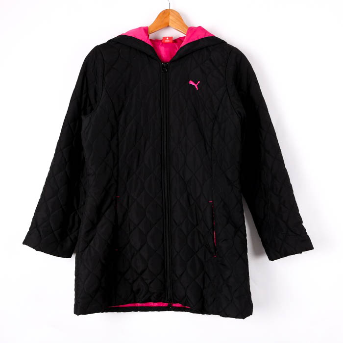未使用級　プーマゴルフ　M　中綿　キルティング　ブルゾン　ジャンパー　ロゴ プーマ ブルゾン ジャケット 中綿 キルティング フード ロゴ 無地