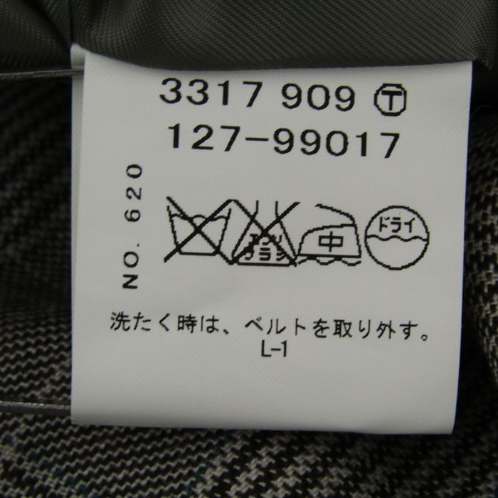 【新品未使用】INDIVI インディヴィ　裏ボアコート　グレー　38 M 名品／撥水／抗菌防臭】ショート リサイクルダウンコート