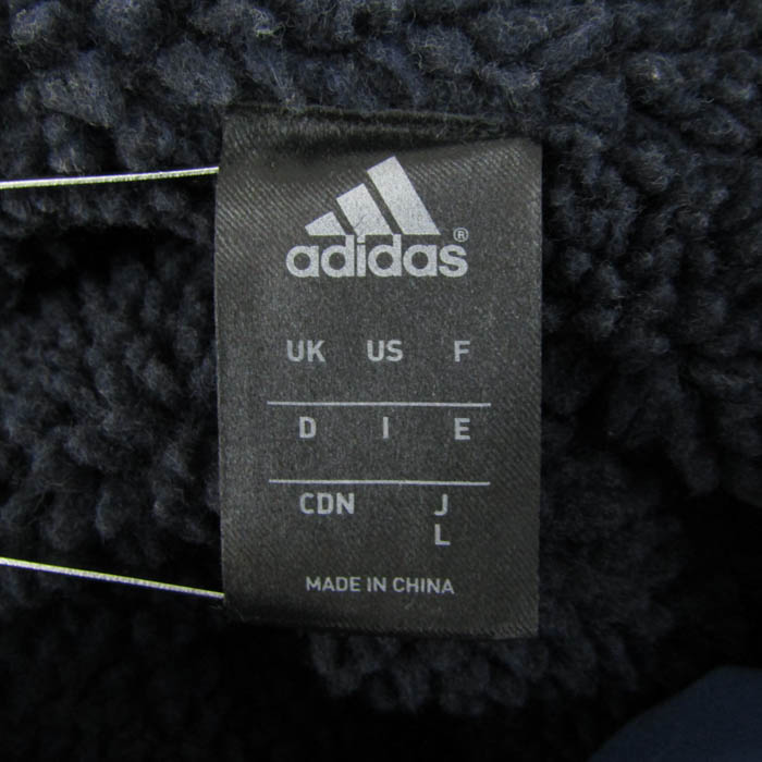 ☆美品☆ adidas レアル・マドリード ベンチコート 中綿 刺繍ロゴ L ☆美品☆ adidas レアル・マドリード ベンチコート 中綿 刺繍