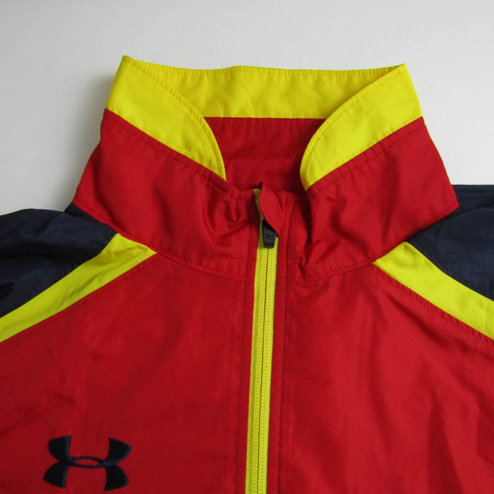 アンダーアーマー ナイロンジャケット ウインドブレーカー アウター 赤