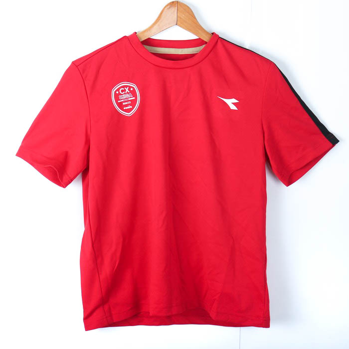 ディアドラ 半袖Tシャツ プラクティスシャツ サッカー アヴァンティ レディース Mサイズ レッド Diadora 【中古】｜Diadora｜店舗買取｜トップス＞Tシャツ/カットソー｜USEDのアパレル通販サイト  - SMASELL（スマセル）